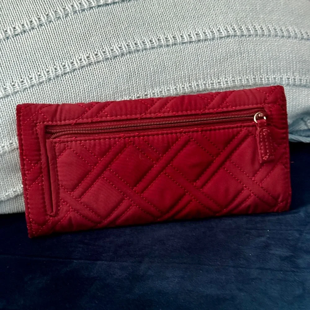 Vera Bradley Quilted Classic Merlot Burgundy Trifold Large Wallet - Picture 11 of 14